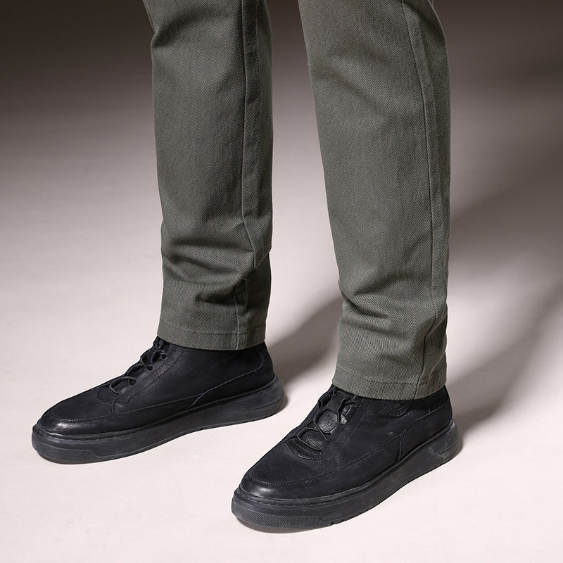 Smart casual men's pants, classic fit, with stretch for comfort, suitable for various occasions.