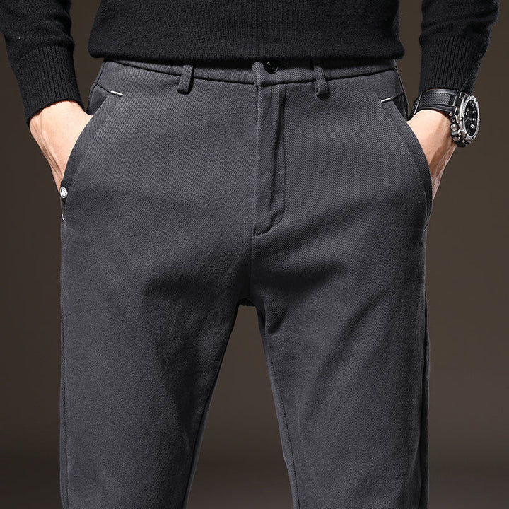 Men's comfortable classic fit pants, stretch material for ease of movement, perfect for daily wear.