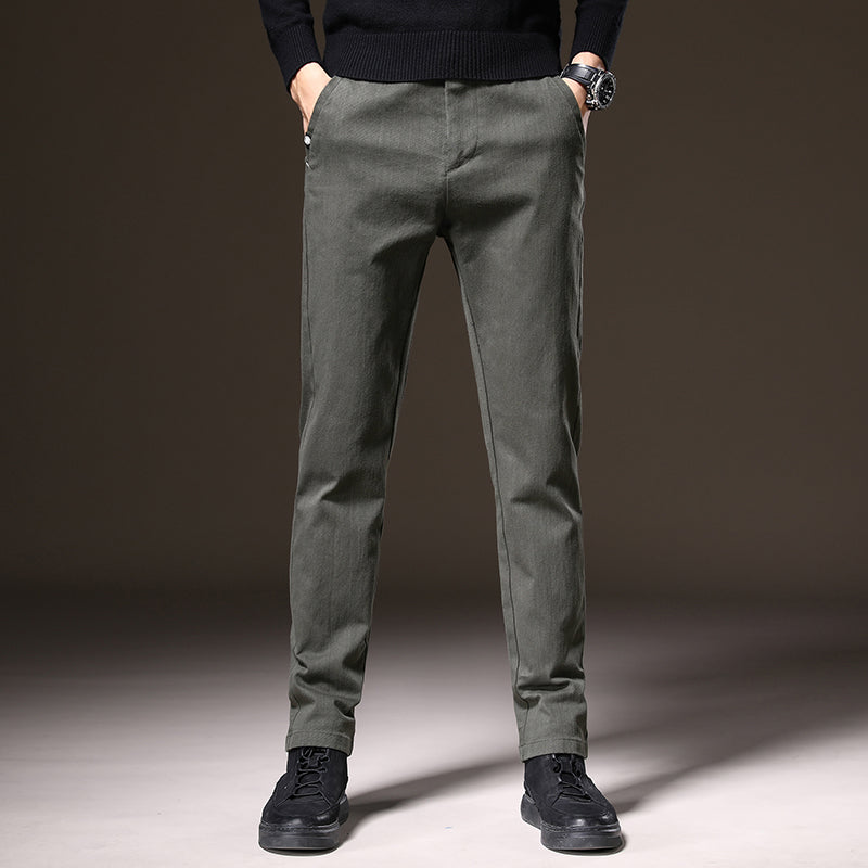 Everyday men's classic fit dress pants, stretch fabric ensures comfort and versatility in style.