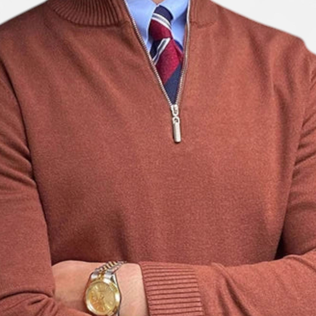 Versatile men's half-zip sweater for smart casual looks. Ideal for layering, offering a modern & polished style.