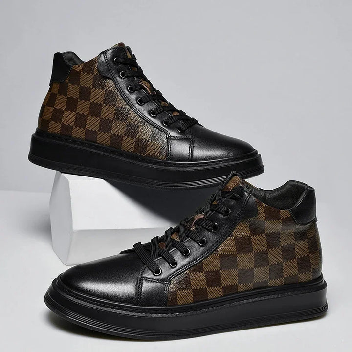 Men's classic high-top checkered shoes, ideal for stylish street fashion.