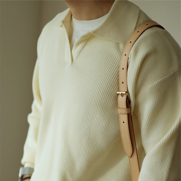 Men's classic fit short-sleeve knit polo shirt, offering timeless style and versatile fashion.