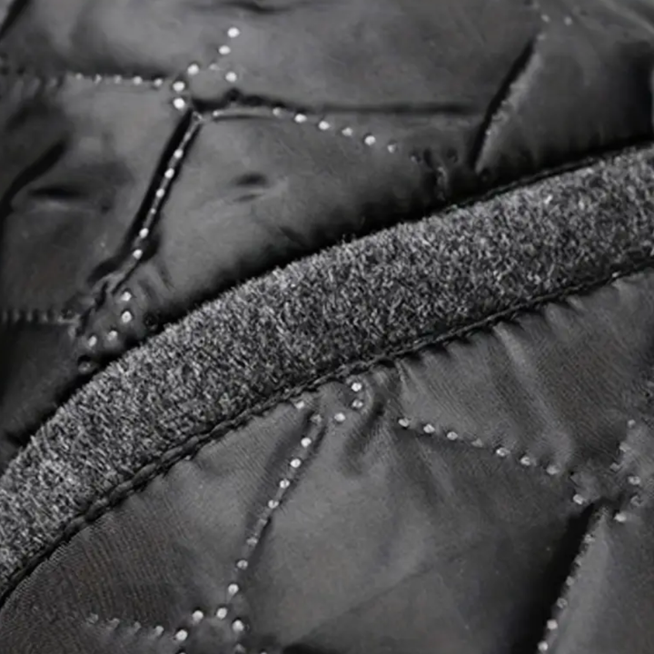 Stylish men's classic lapel long overcoat, tailored for a sharp, sophisticated look in fall and winter.