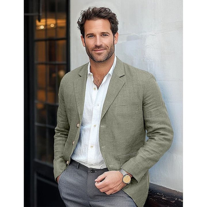Lightweight men's blazer, a versatile classic jacket suitable for all seasons and smart casual outfits.