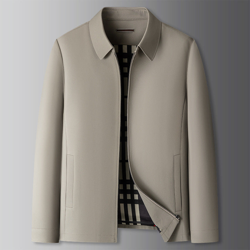Men's classic lightweight windbreaker jacket, ideal for casual everyday wear and light outdoor activities.