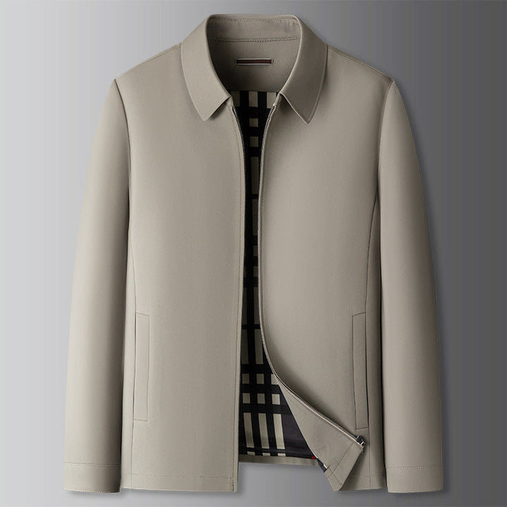 Men's classic lightweight windbreaker jacket, ideal for casual everyday wear and light outdoor activities.