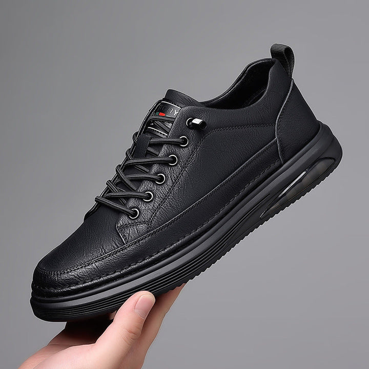 Versatile men's classic low-top sneakers for casual wear, comfort, and everyday style.