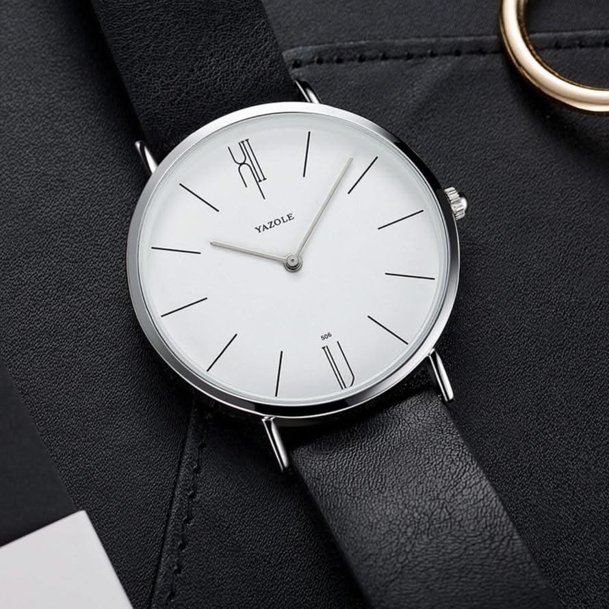 A refined men's minimalist leather watch, combining classic design with contemporary sophistication. Timeless.