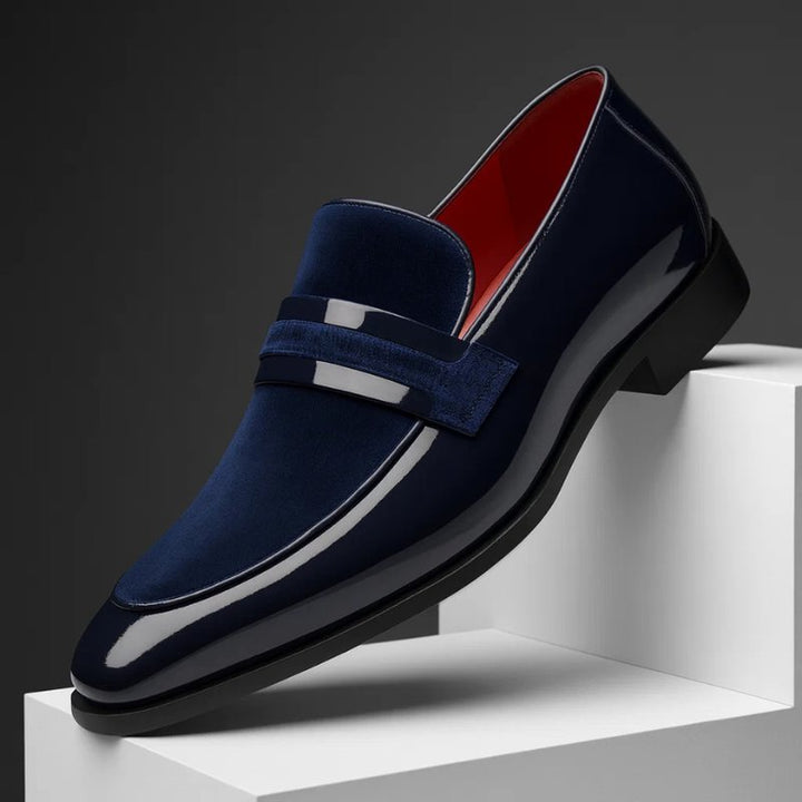 Men's classic penny loafers, offering refined style & comfort. Perfect for dress or casual wear.