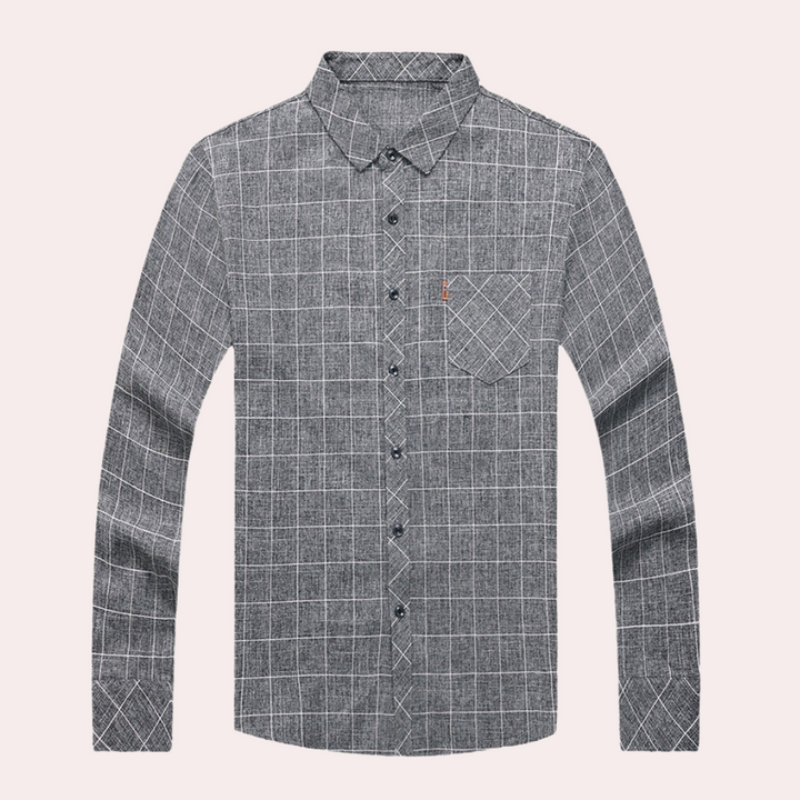 Comfortable men's casual checked shirt, long sleeve button-up. Ideal for everyday wear & timeless men's fashion.