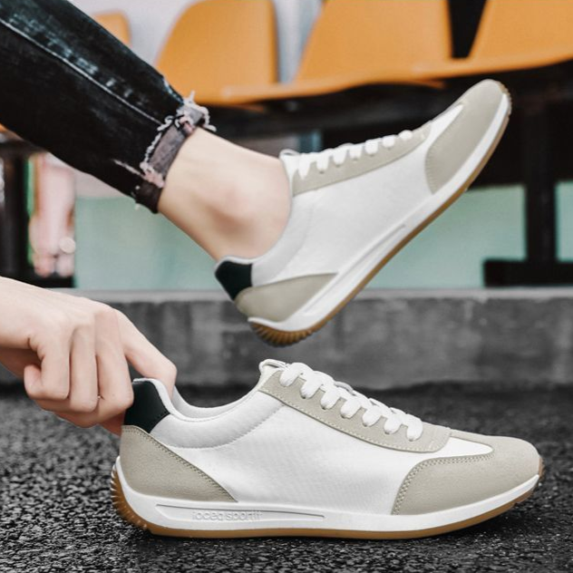 Stylish men's classic retro sneakers. Versatile footwear for any casual outfit. Great traction.