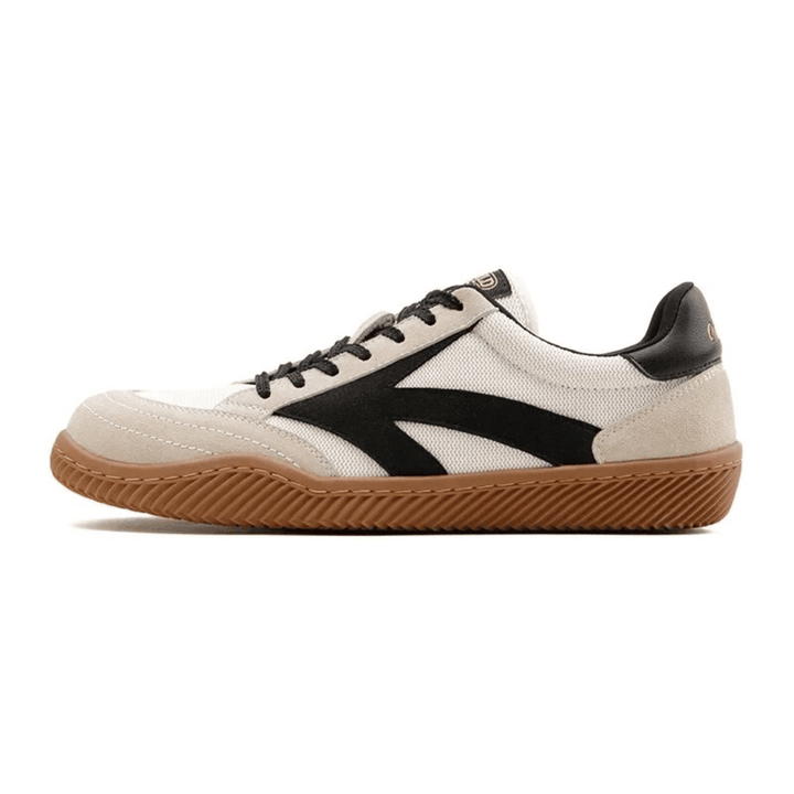 Men's classic retro sneakers, timeless vintage style & all-day comfort for daily wear. Durable athletic footwear.