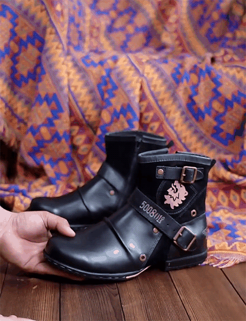 Versatile men's fashion boots, ideal for casual everyday wear. Vintage inspired retro style. Comfortable & durable.