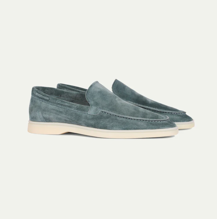 Comfortable men's slip-on loafers providing everyday comfort, ideal for stylish and versatile men's footwear.