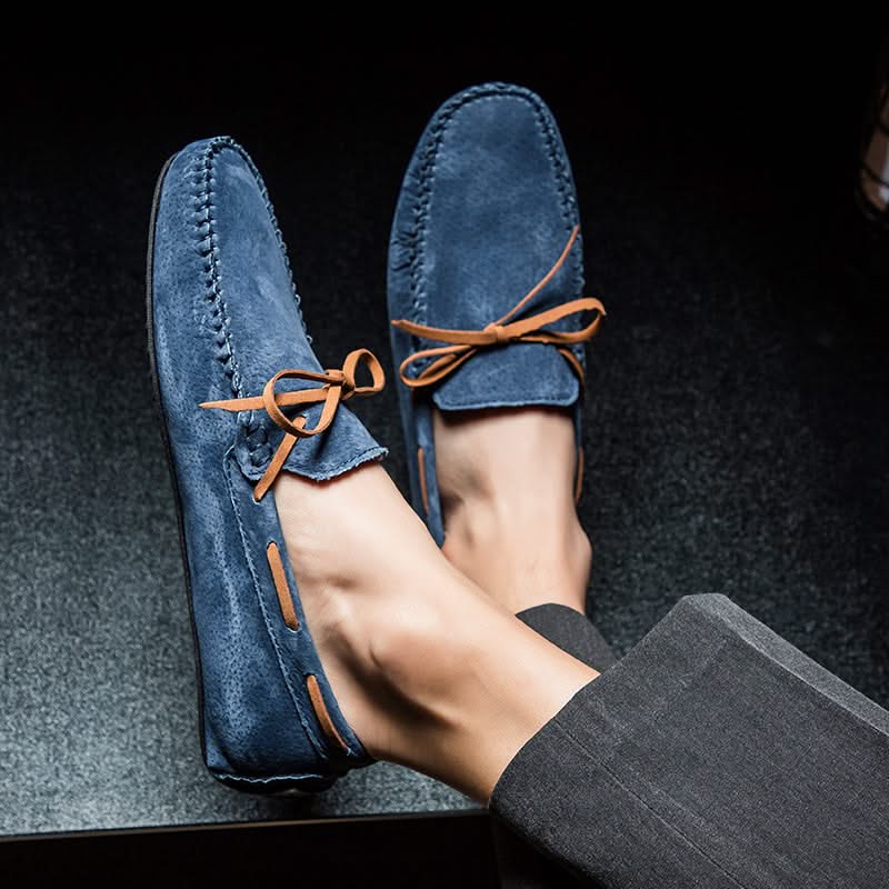 Trendy men's classic slip-on comfort loafers, perfect versatile casual shoes for spring fashion.
