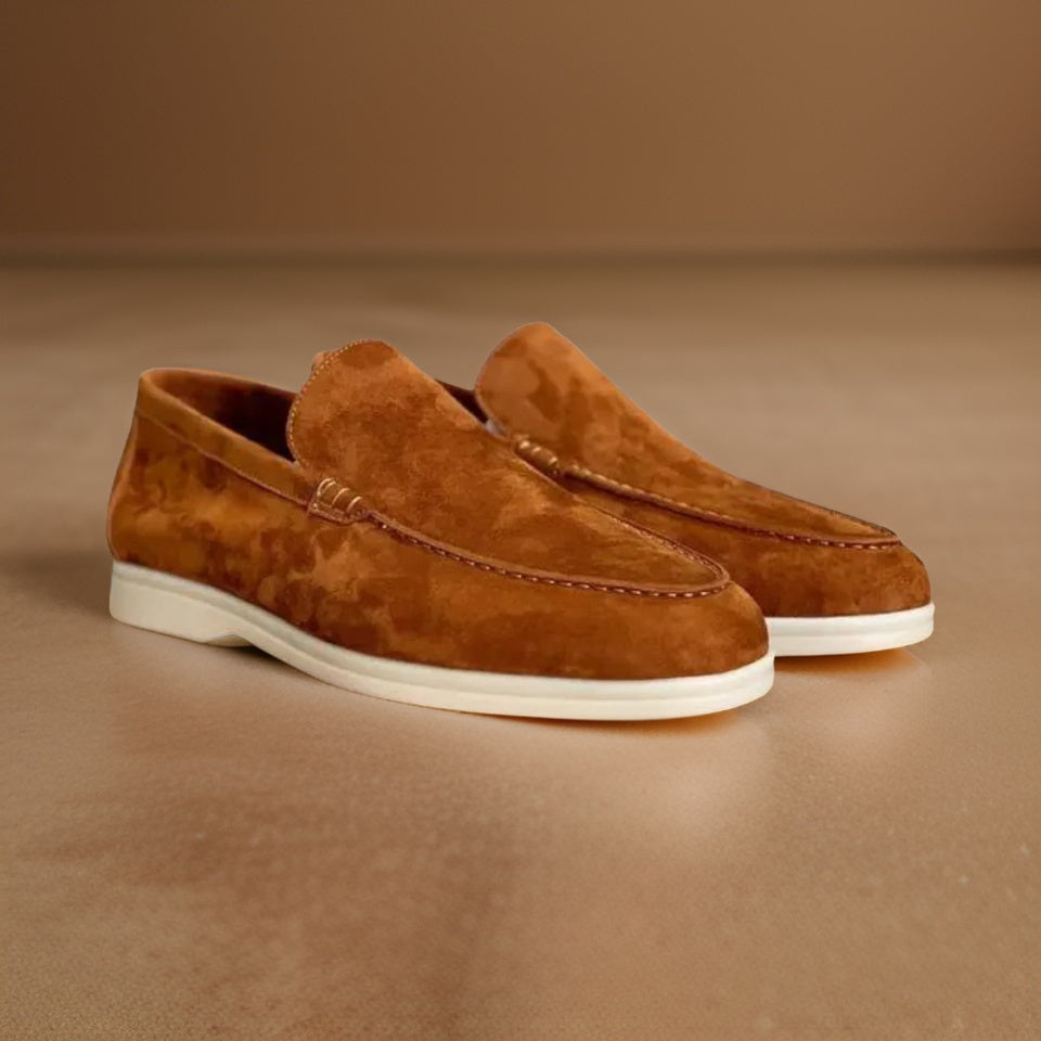 Versatile men's slip-on loafers, classic design for a stylish look in both casual and formal settings.