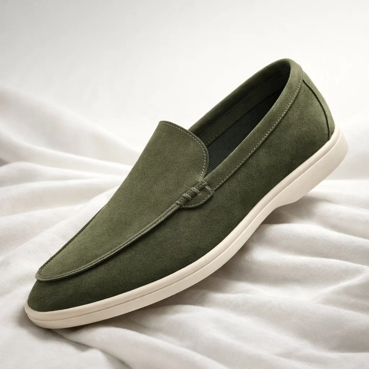 Classic men's loafers with a smooth finish. Stylish & comfortable slip-on footwear for any occasion.