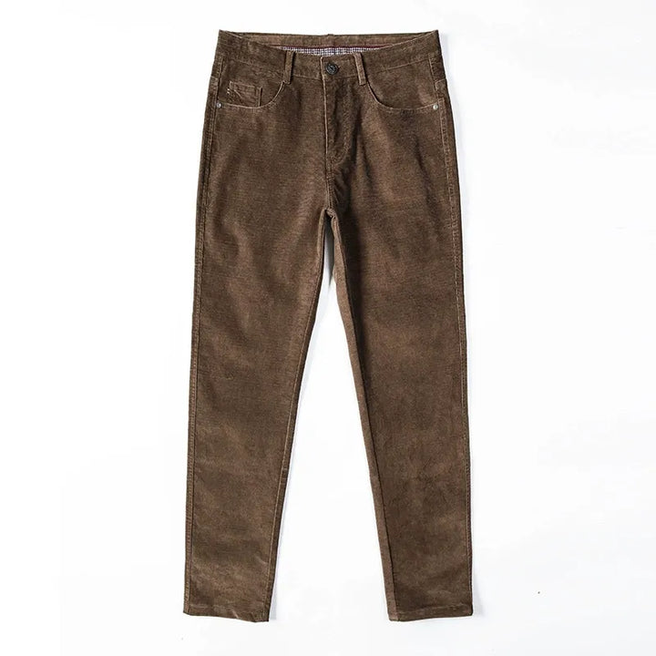 Classic men's corduroy pants with stretch, a midweight straight fit for ultimate comfort.