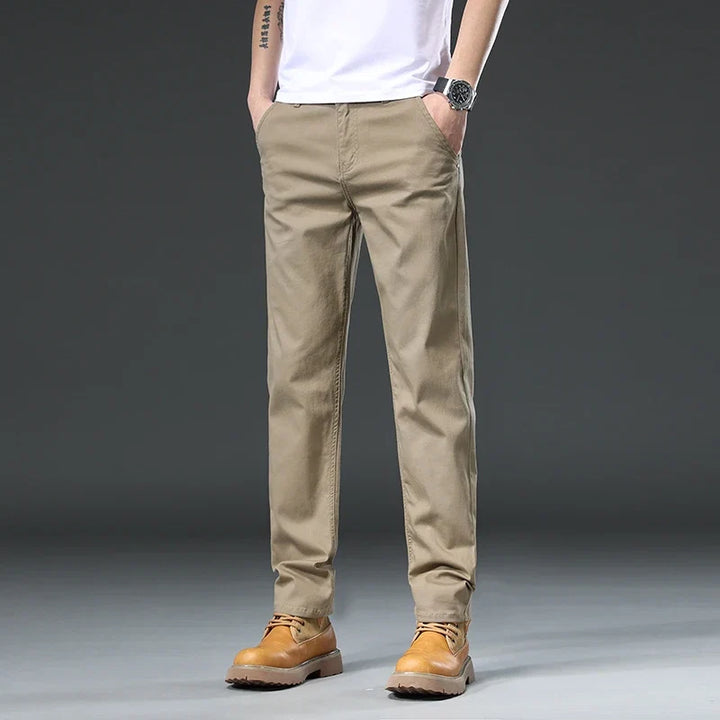 Men's classic fit stretch pants, comfortable, versatile for everyday, workwear, and modern casual fashion.