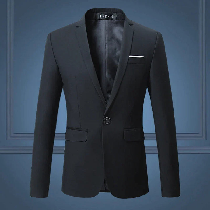 Premium men's classic tailored blazer, a key piece for sophisticated menswear.