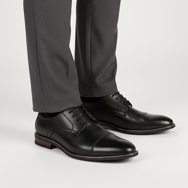 Comfortable men's wingtip brogue oxford shoes in dark brown, perfect for business casual fashion