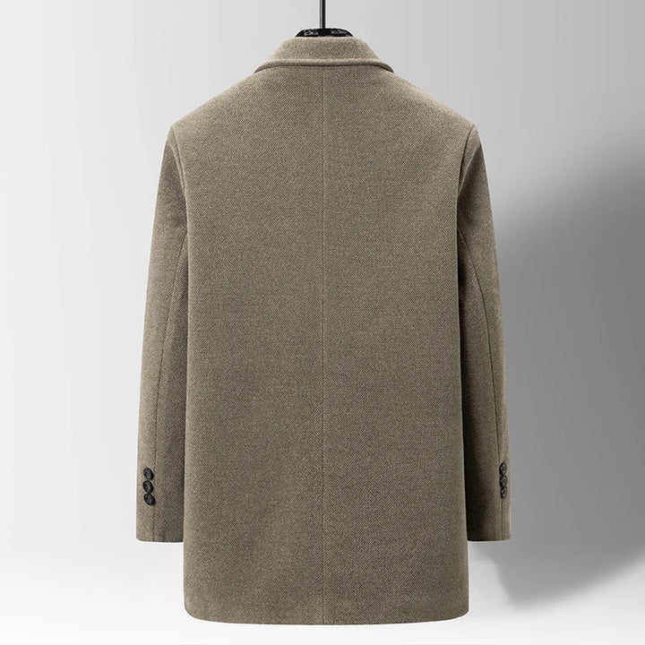 Durable men's warm winter coat. Structured outerwear with a classic notched lapel, perfect for everyday cold weather.