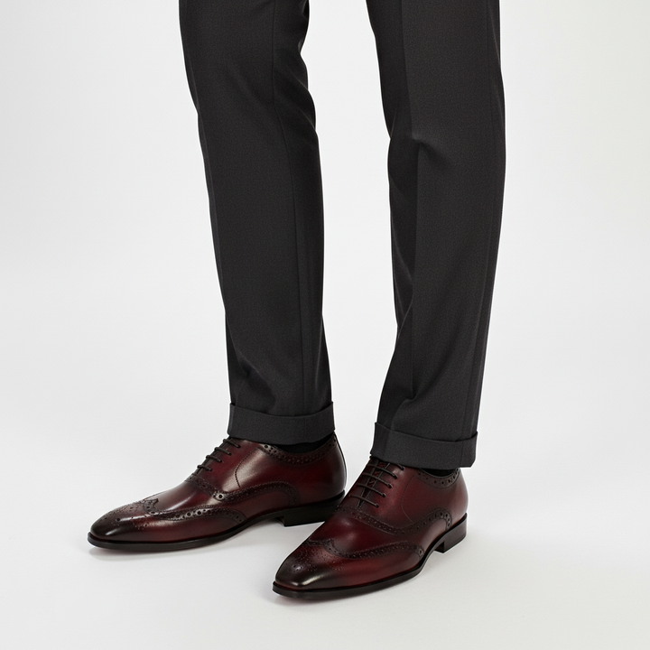 Luxury men's formal black leather Oxford shoes, Clinton model, with elegant brogue design