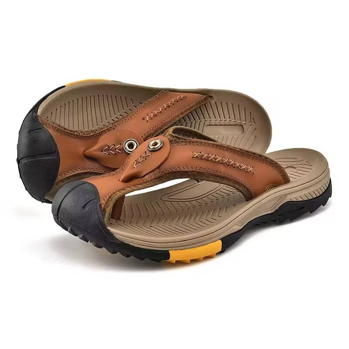 Durable men's closed toe sandals with water resistant finish & non-slip sole, perfect for outdoor adventures.