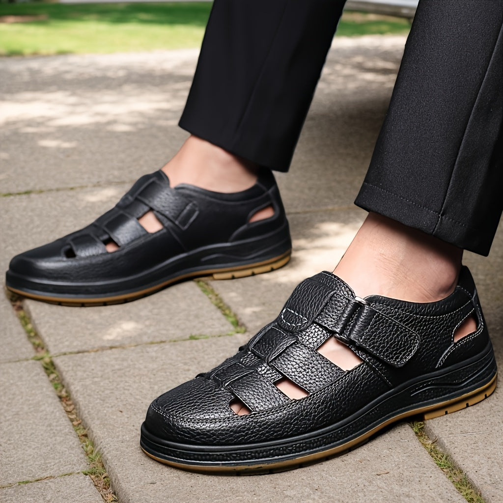 Stylish men's closed-toe walking sandals with adjustable fit, perfect for summer outdoor & everyday comfort.