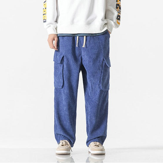 Versatile men's relaxed fit cargo pants with drawstring, suitable for various casual activities.