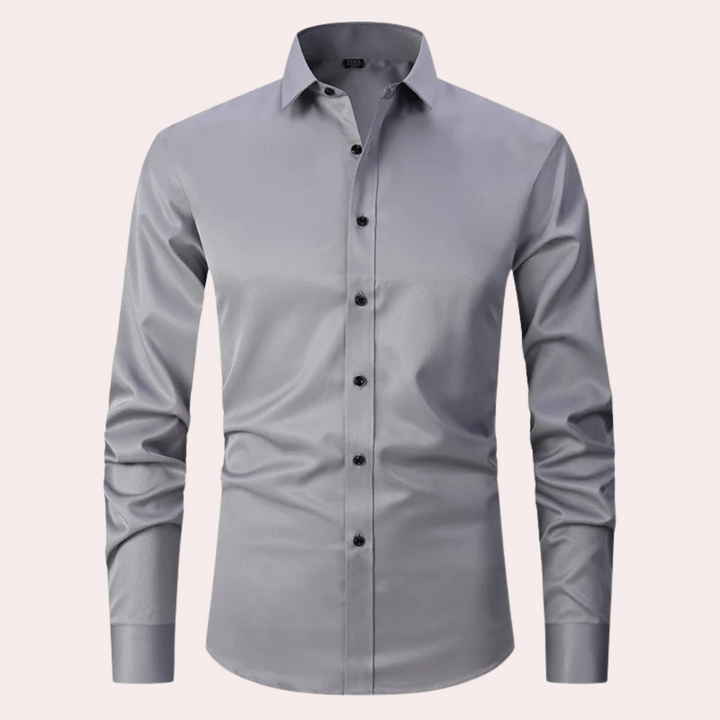 Stylish men's stretch shirt, ideal for smart casual or professional business attire.