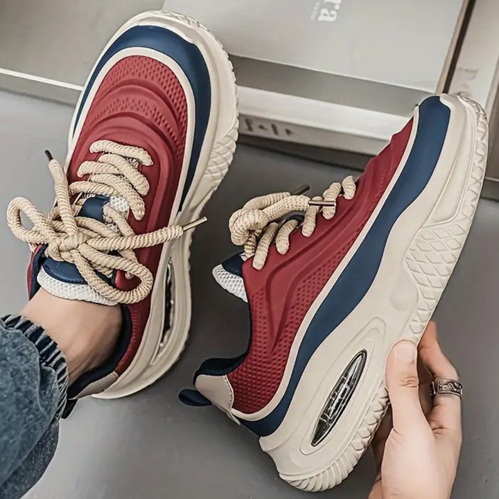 Stylish men's platform sneakers for everyday wear, offering comfort & a modern look. Athletic footwear.