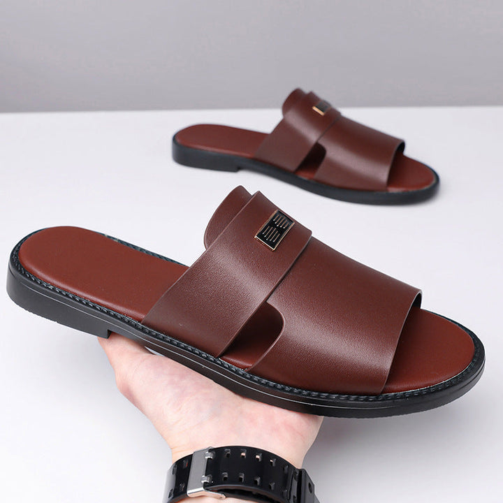 Sporty men's walking sandals, offering comfort and support for all-day summer outdoor adventures.