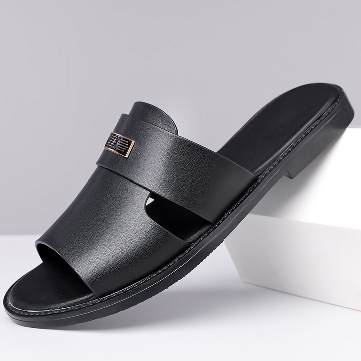 Brown casual men's sandals, designed for ultimate comfort and support during everyday walks.