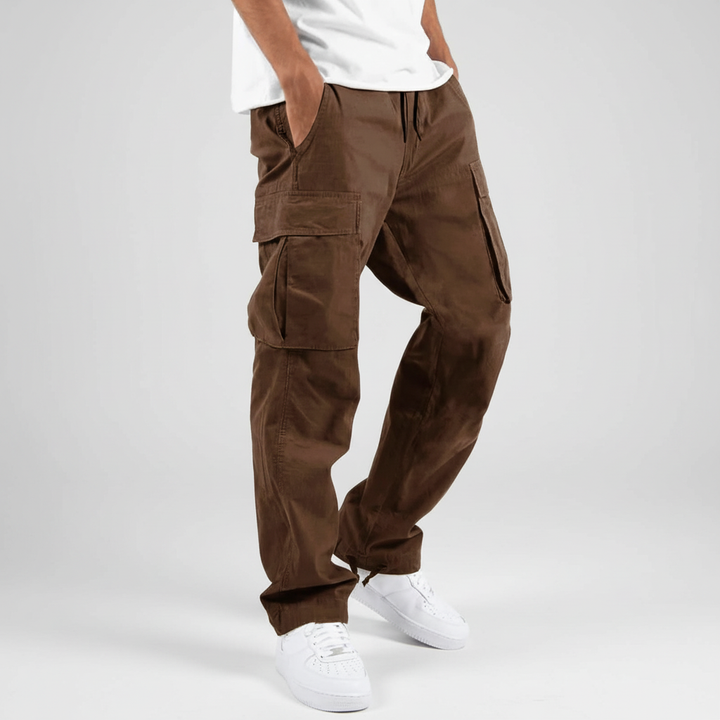 Back view of men's casual cotton cargo joggers, highlighting pocket details.
