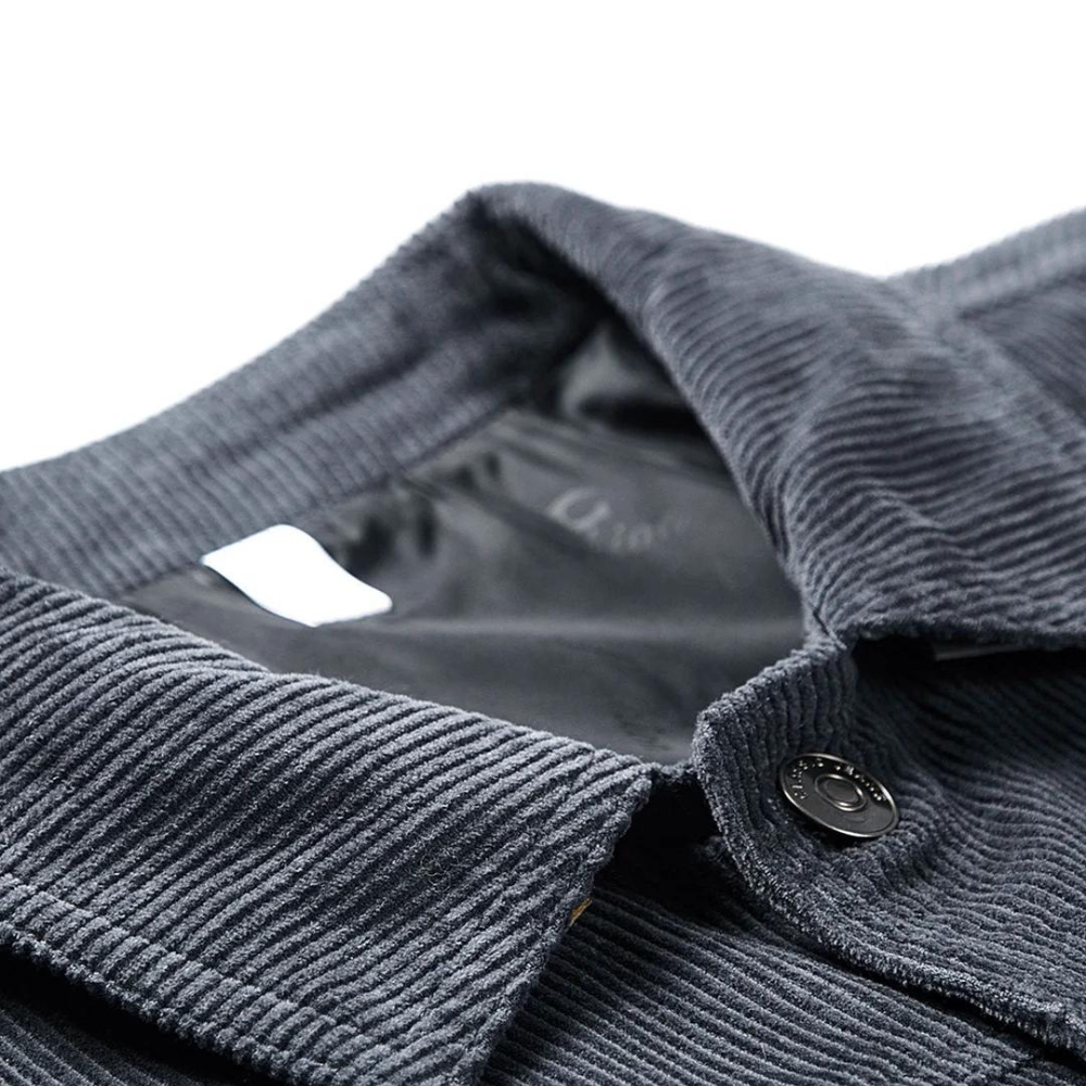 Smart casual men's grey corduroy jacket, ideal for a versatile and fashionable look.