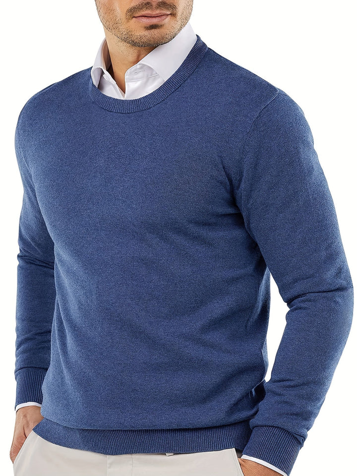 Versatile men's knitted round neck sweater. Great for casual & smart casual, a classic menswear piece.