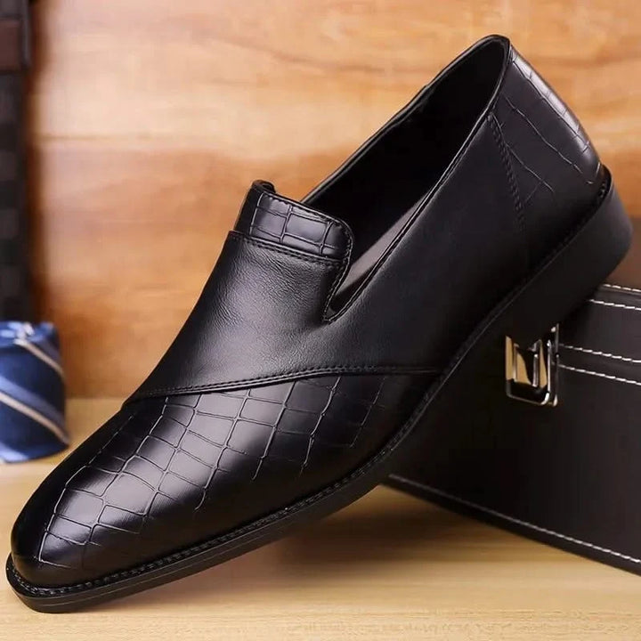 Polished business casual men's loafers, delivering everyday comfort and a sophisticated slip-on style.