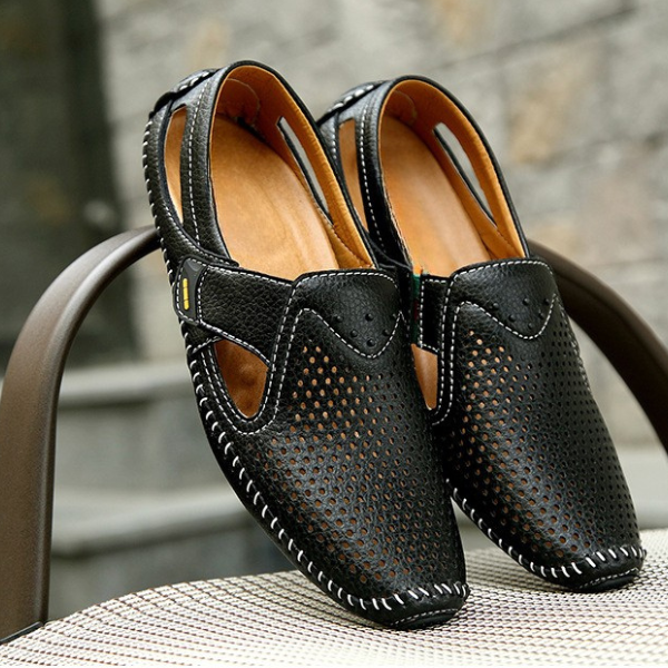 Men's casual slip-on footwear, classic loafers for all-day comfort.