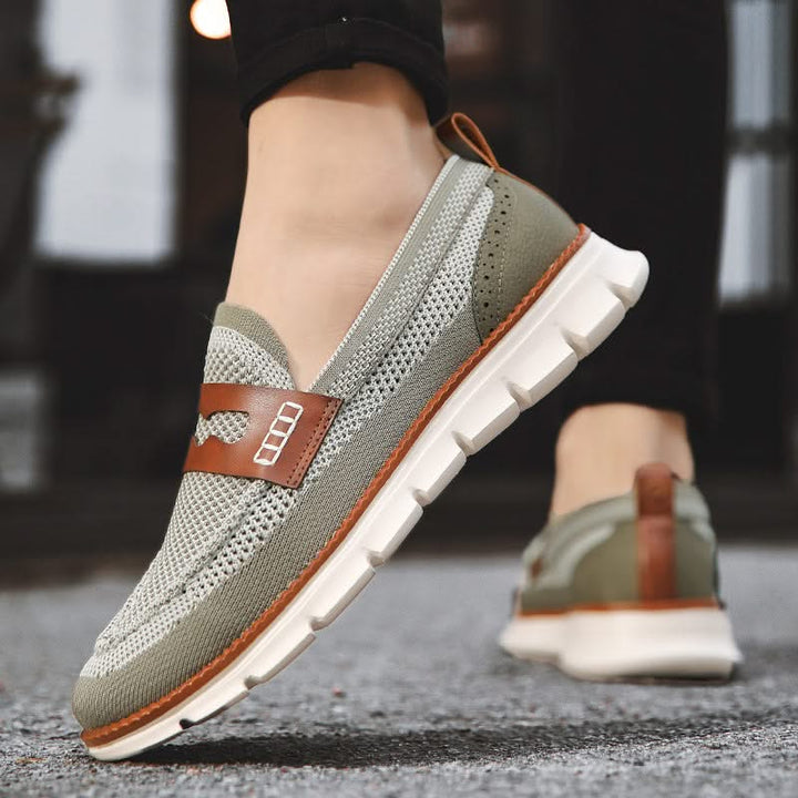 Everyday men's casual loafers, easy slip-on style with breathable comfort.