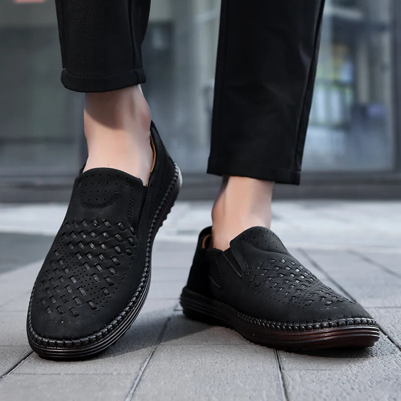 Men's comfortable dress shoes: slip-on loafers with a classic, breathable design for everyday style.