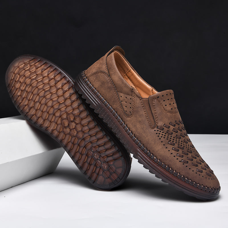 Everyday men's slip-on loafers with a cushioned design. Breathable casual shoes for ultimate comfort.