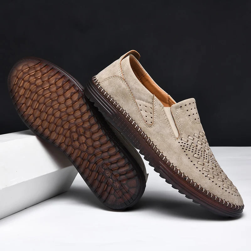 Stylish casual men's slip-on loafers. Classic design, comfortable and breathable for everyday use.