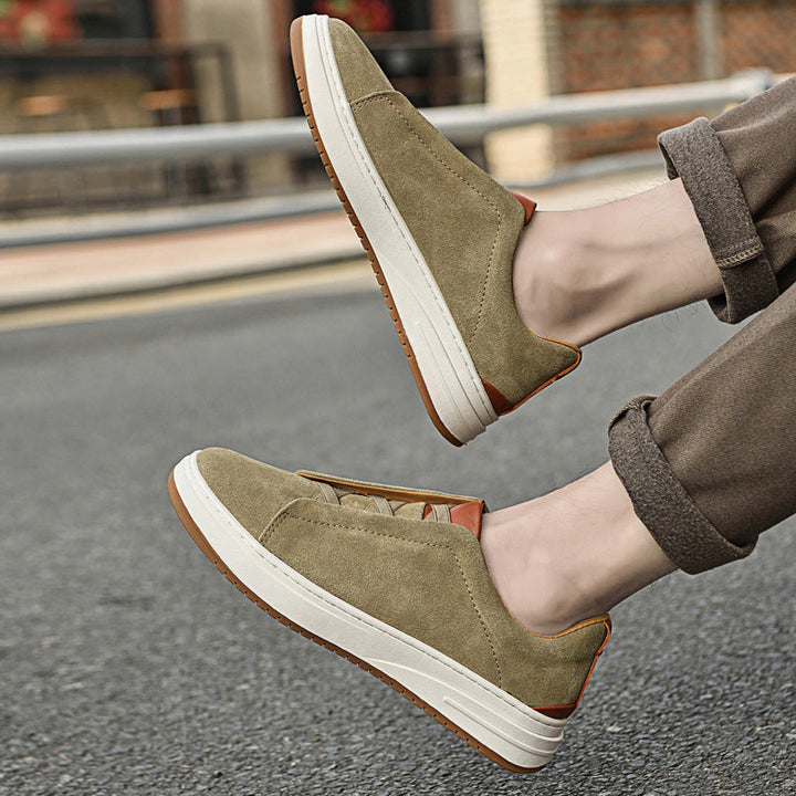 Men's casual slip-on sneakers for comfortable everyday walking & versatile style.