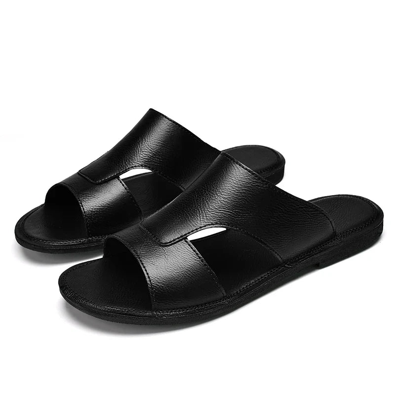 Stylish men's casual slip-on sandals, great for summer days and easy everyday comfort.