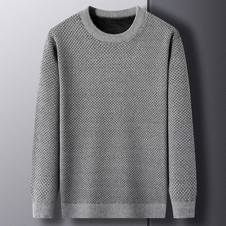 Men's comfortable textured knit sweater in a stylish, versatile design, perfect for casual wear. Long sleeve warmth.