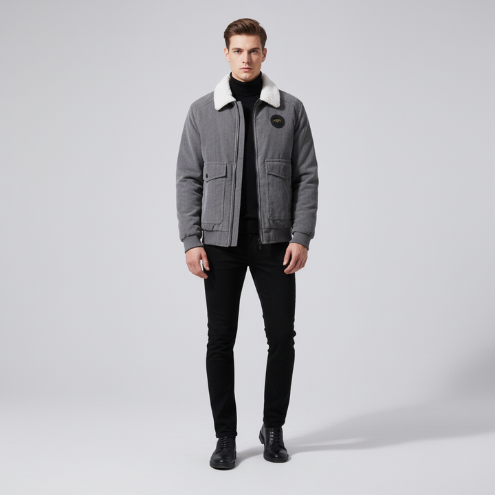 Stylish men's outerwear: Corduroy jacket with warm fleece lining, ideal for cold weather
