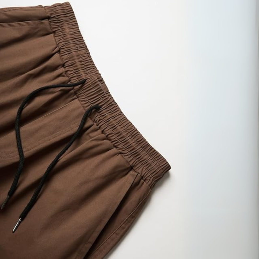 Comfortable and stylish men's cotton cargo joggers, a versatile addition to any wardrobe