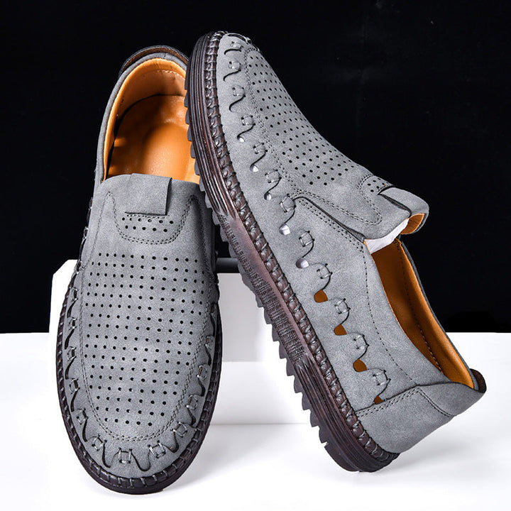 Premium men's cowhide leather loafers, breathable slip-on moccasins for ultimate comfort & style.