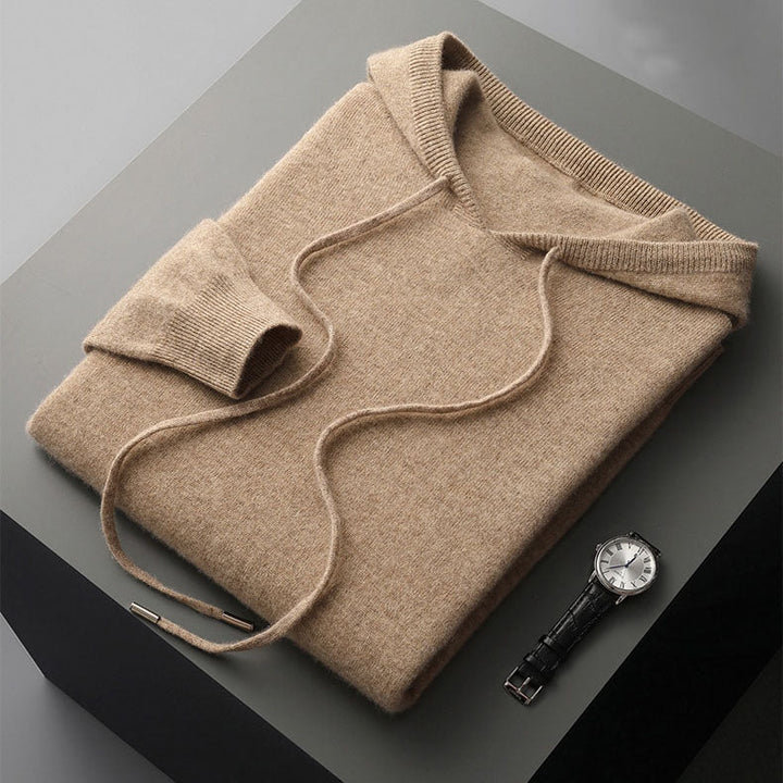 Easy-to-wear men's cozy pullover hoodie, ideal for comfortable loungewear & versatile everyday casual apparel.